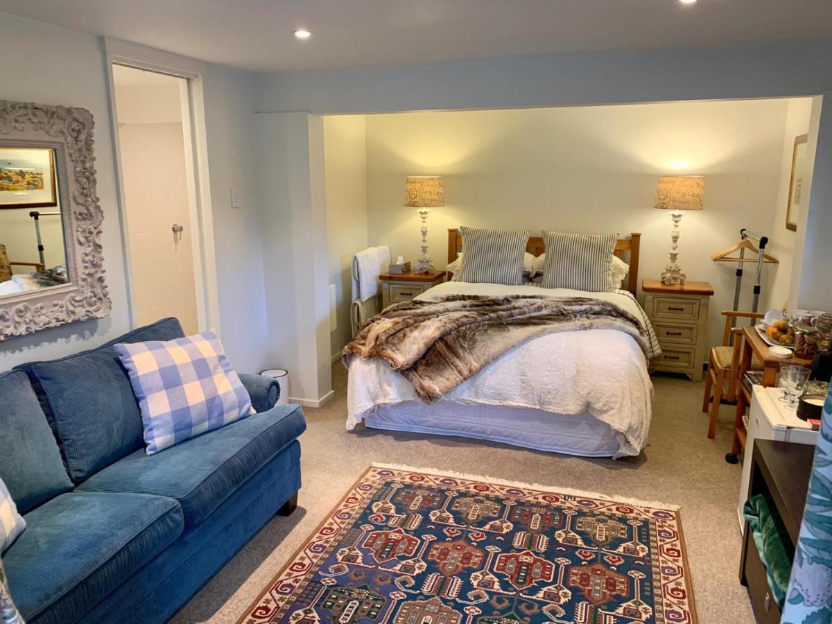 Mill Cottage - Boutique Accommodation And Garden Akaroa Eksteriør bilde